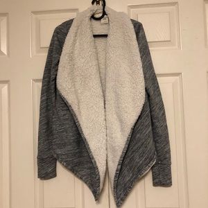 Abercrombie & Fitch Sheep’s Wool Interior Small